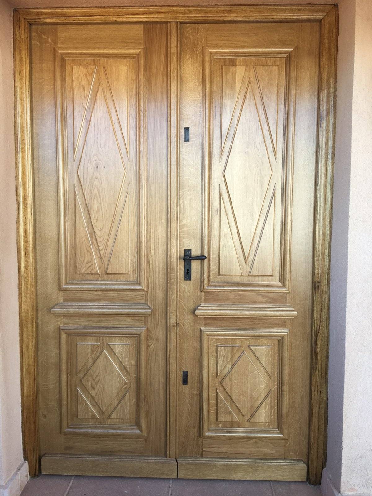 Porte d'entrée grande dimension finition teintée à Fréjus