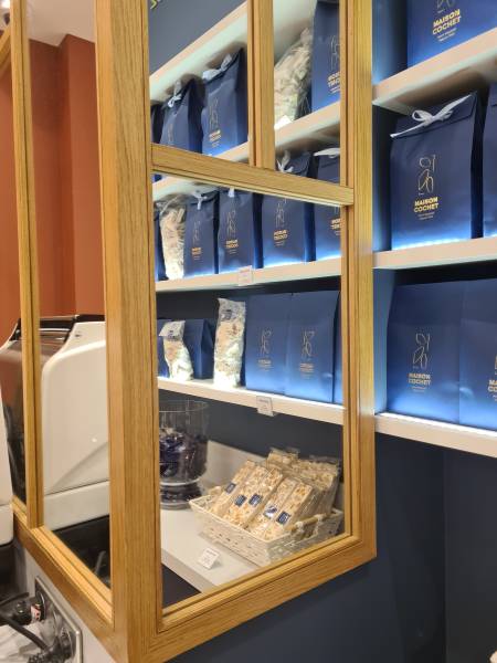 Châssis sur mesure en chêne massif pour professionnel à Saint Raphaël