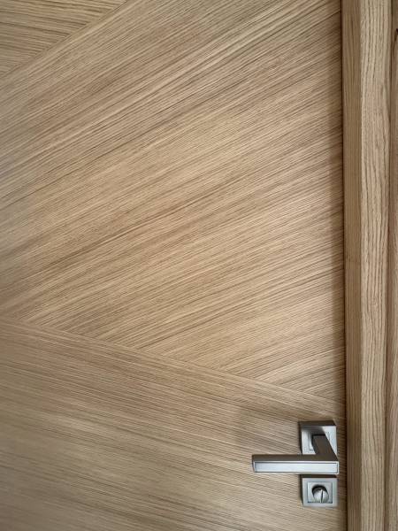 Bloc-porte intérieur en chêne vernis à Fréjus