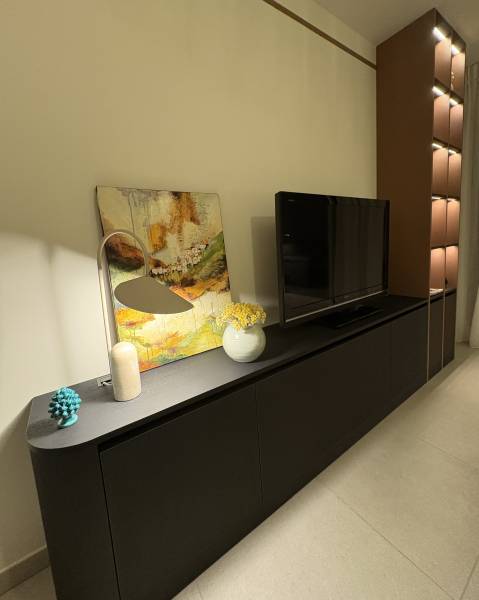 Aménagement meuble TV en panneau mélaminé UNILIN